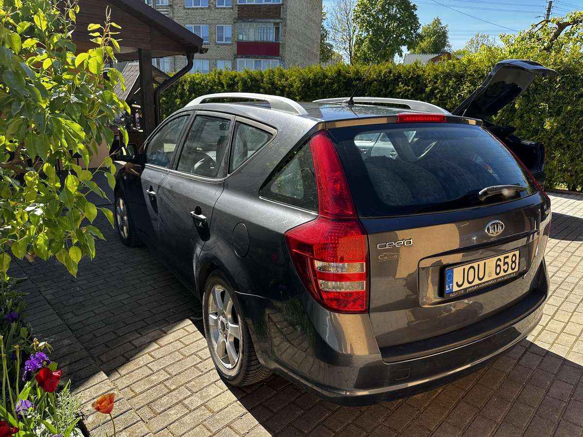 Kia Ceed, 1.6 l., universalas