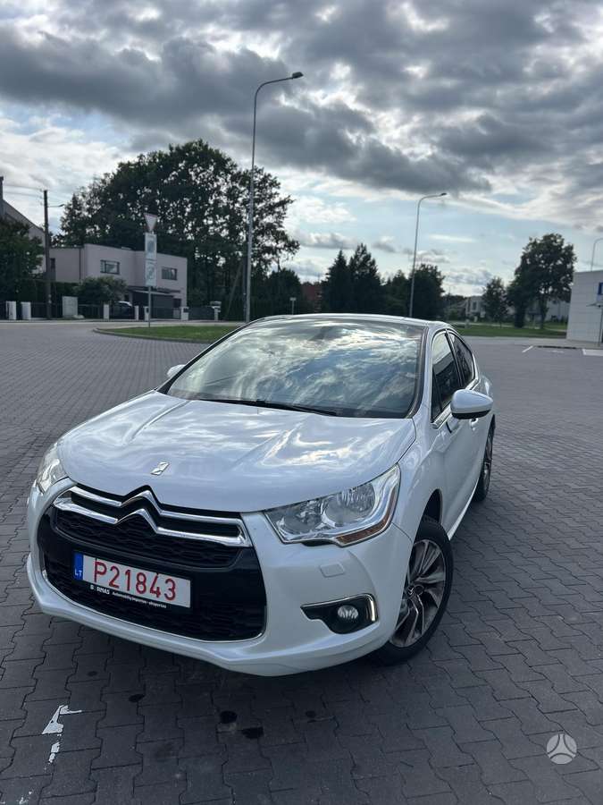 Citroen DS4, 2.0 l., Хэтчбек