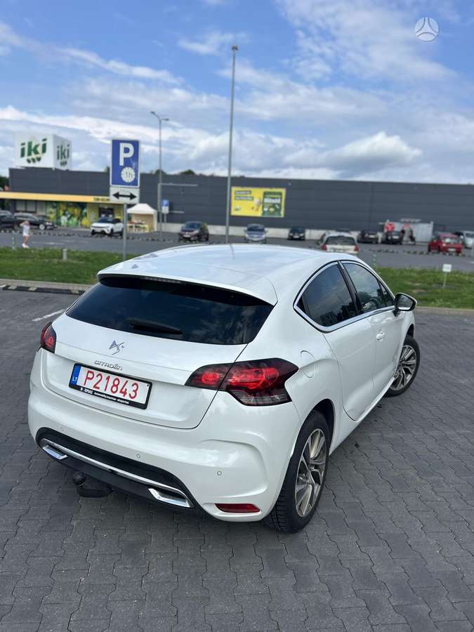 Citroen DS4, 2.0 l., Хэтчбек