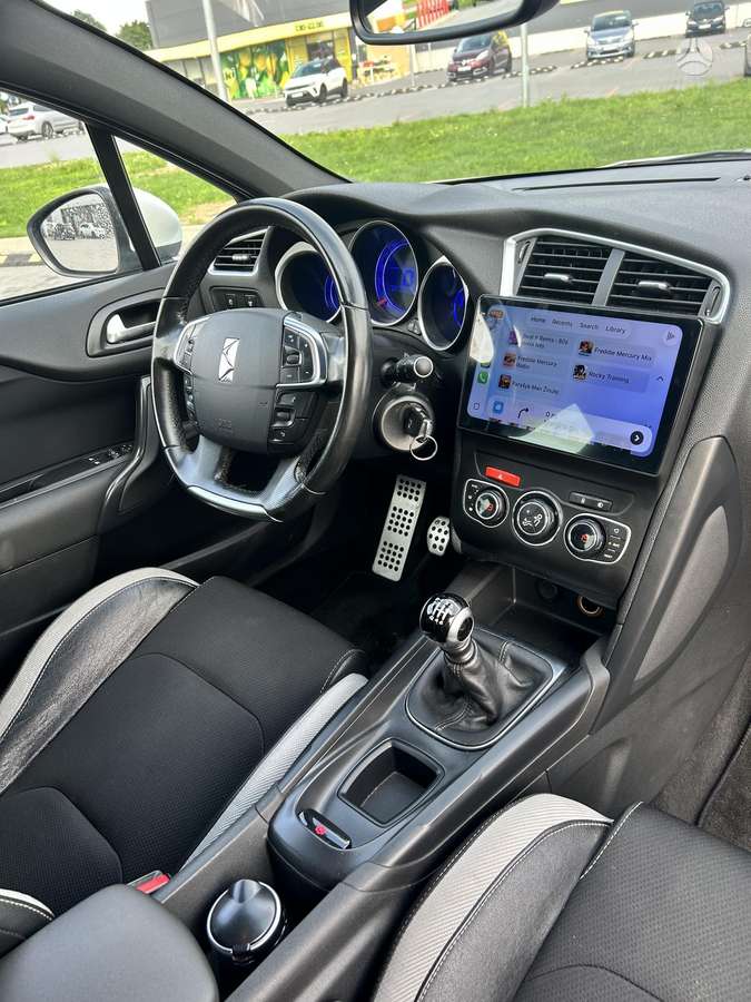 Citroen DS4, 2.0 l., hatchback