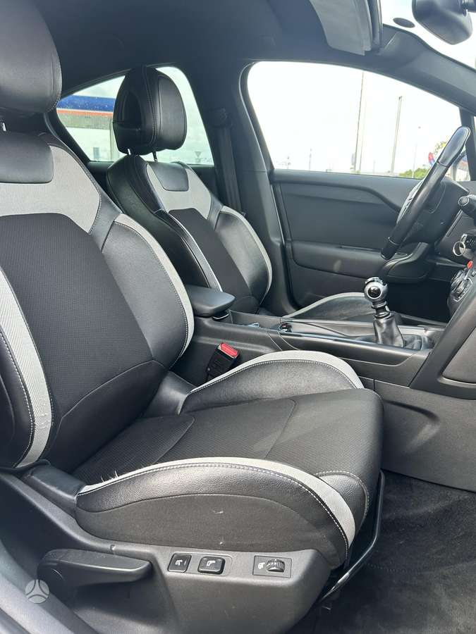 Citroen DS4, 2.0 l., Хэтчбек