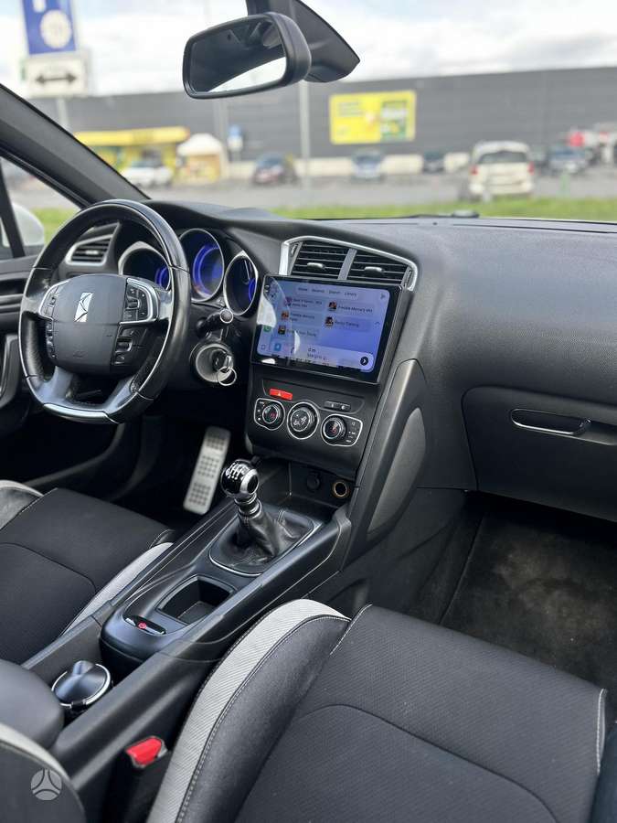 Citroen DS4, 2.0 l., hatchback