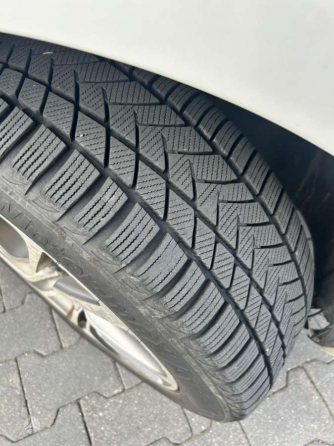 Citroen DS4, 2.0 l., Хэтчбек