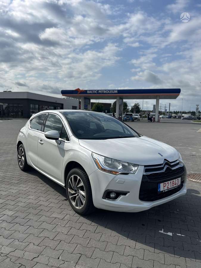 Citroen DS4, 2.0 l., Хэтчбек