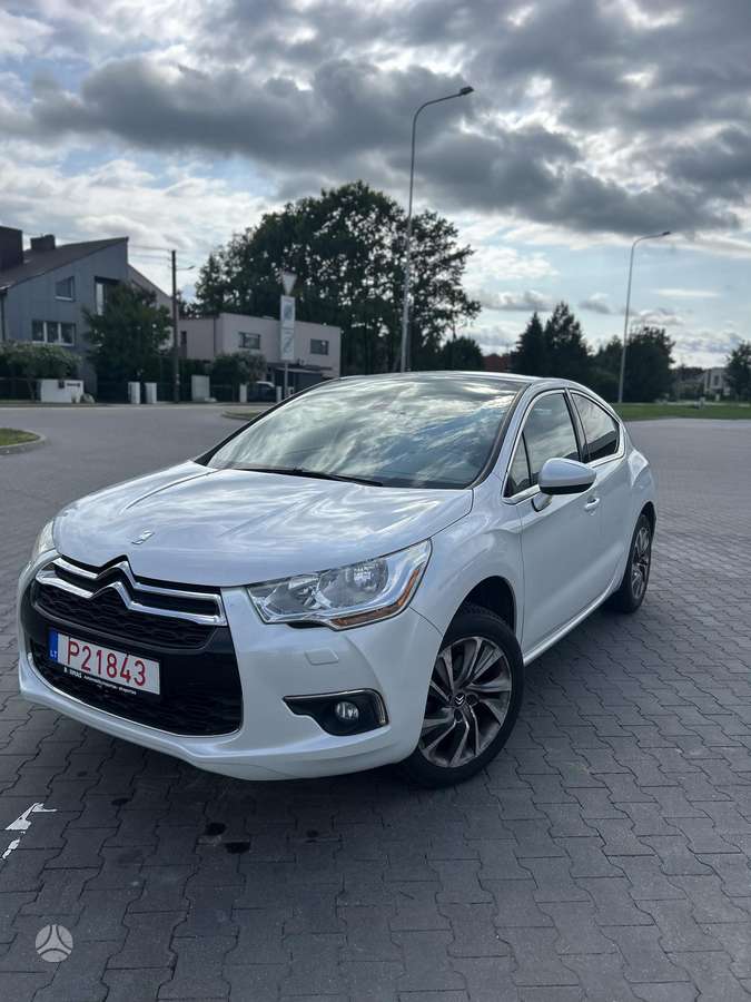 Citroen DS4, 2.0 l., Хэтчбек