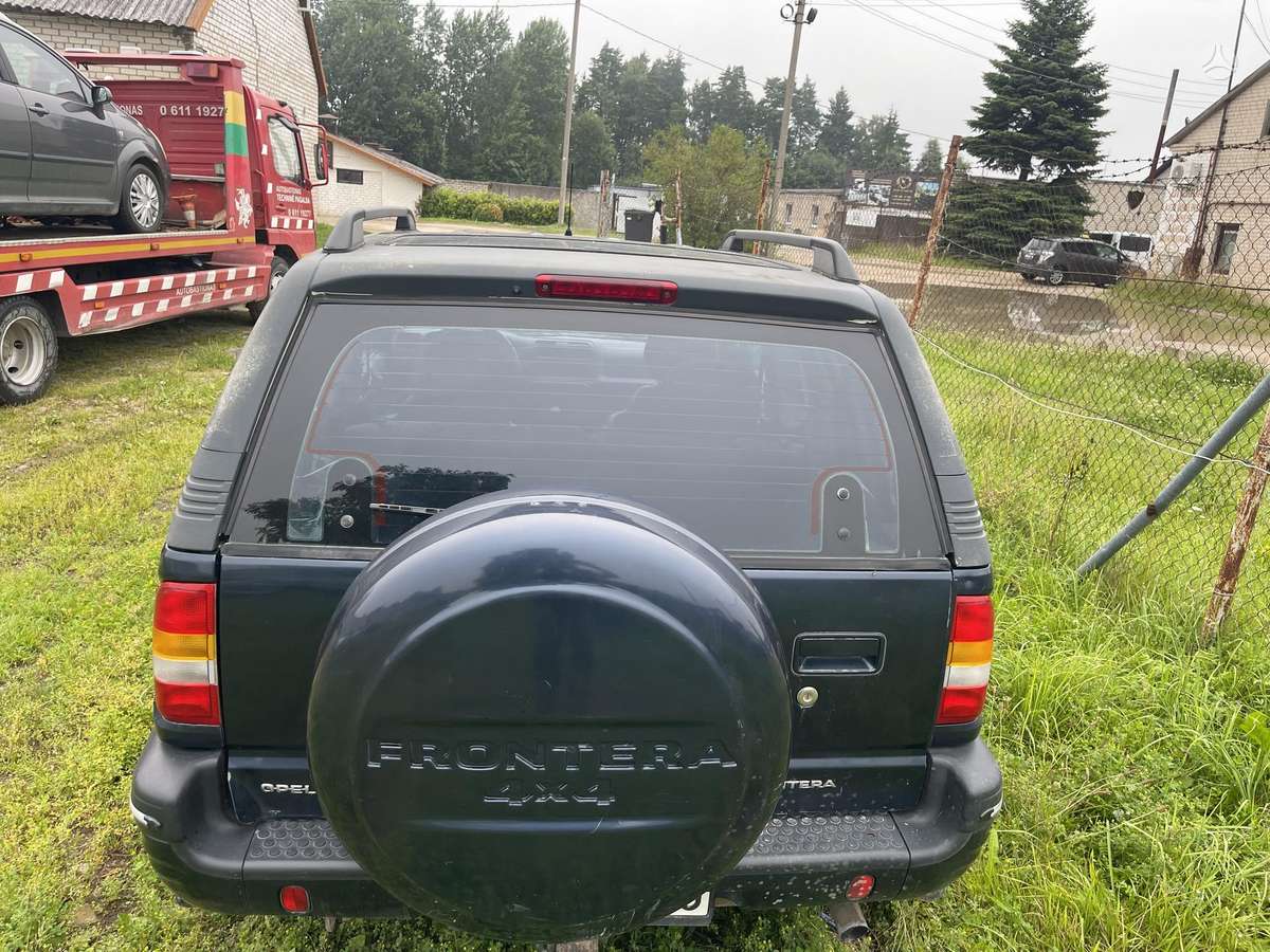 Opel Frontera по частям