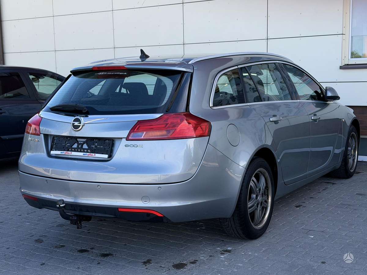 Opel Insignia, 2.0 l., Универсал