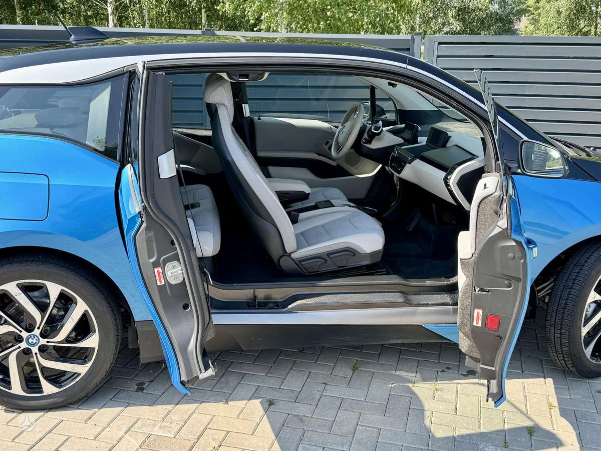 BMW i3, 33 кВт·ч, Хэтчбек