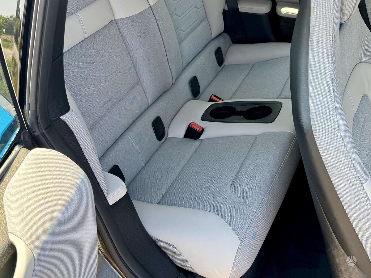 BMW i3, 33 kWh, hečbekas
