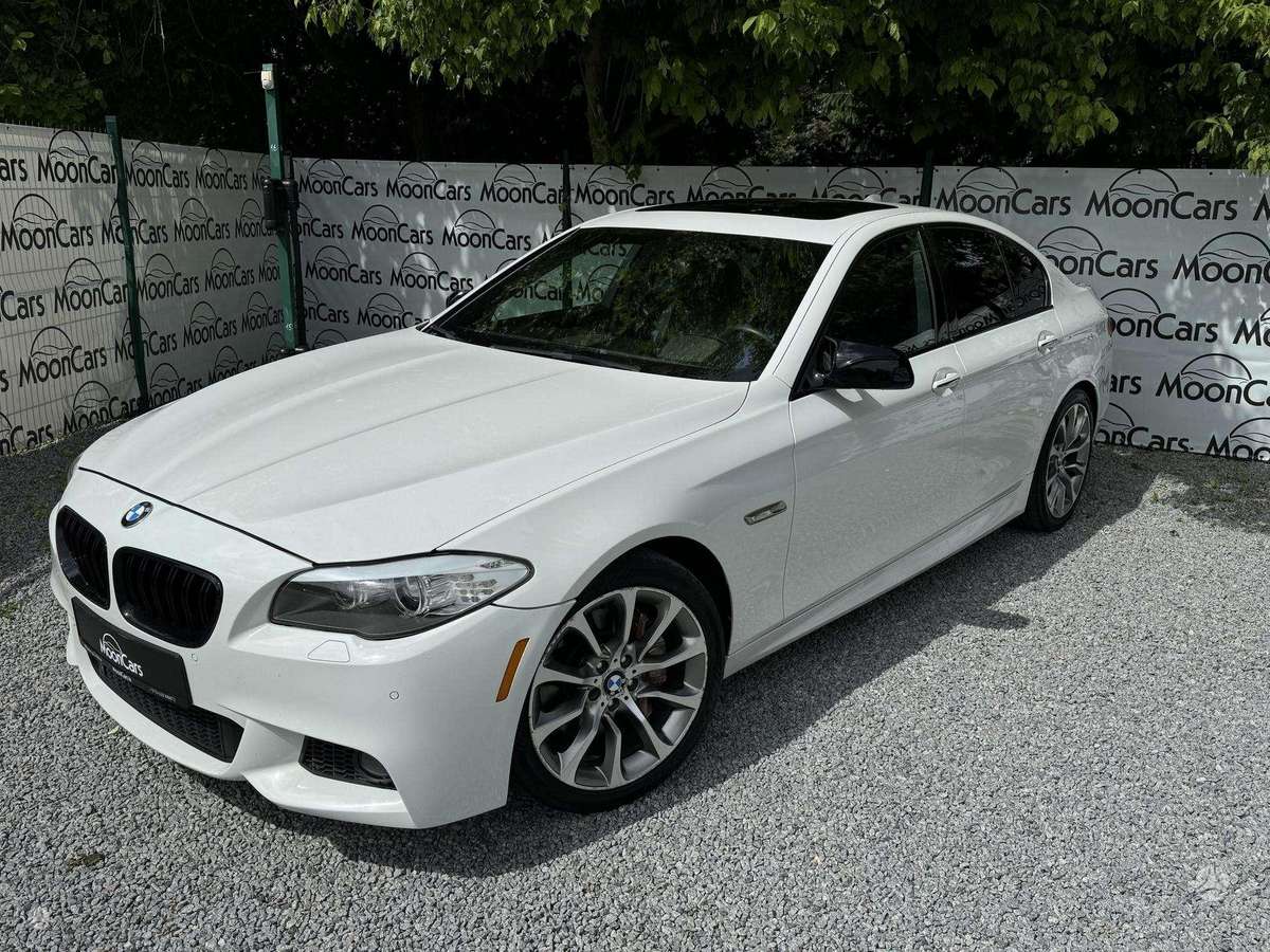 BMW 550, 4.4 l., Седан