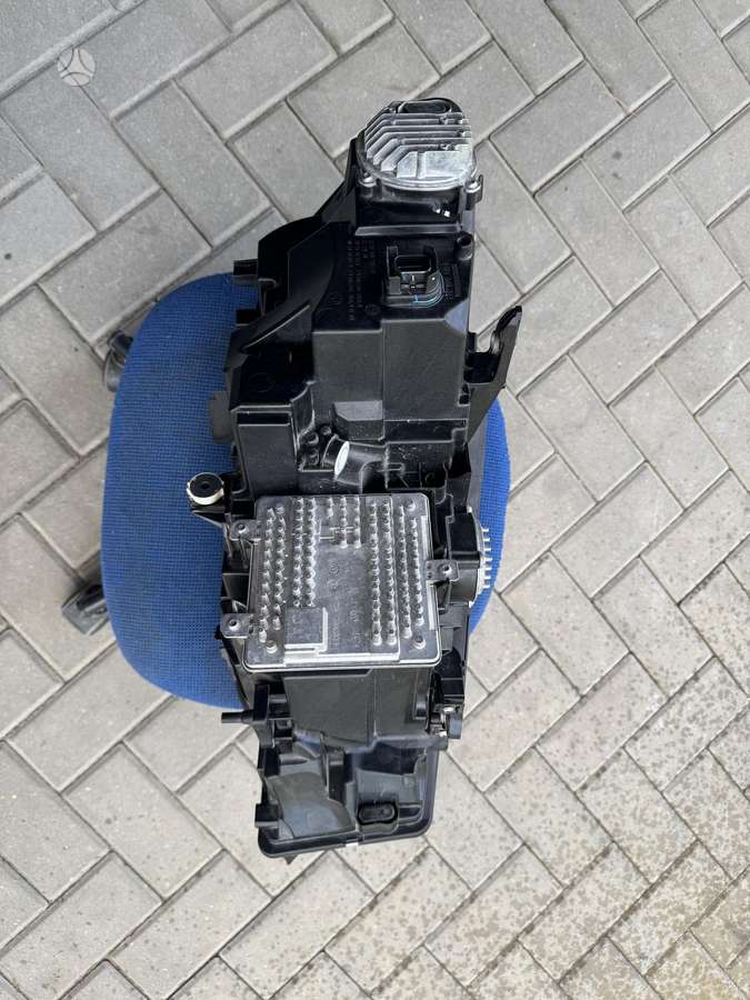 BMW 3 serija žibintai