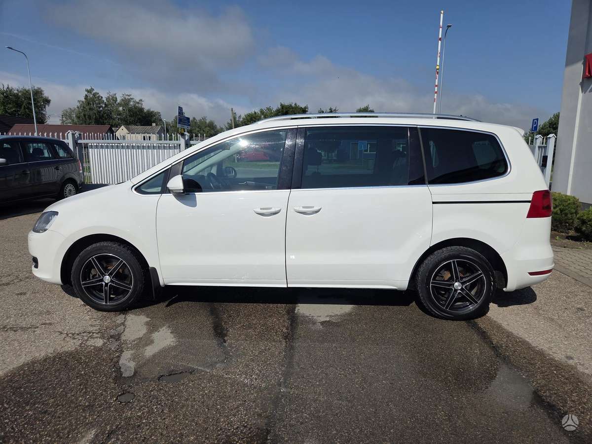 Volkswagen Sharan - 8