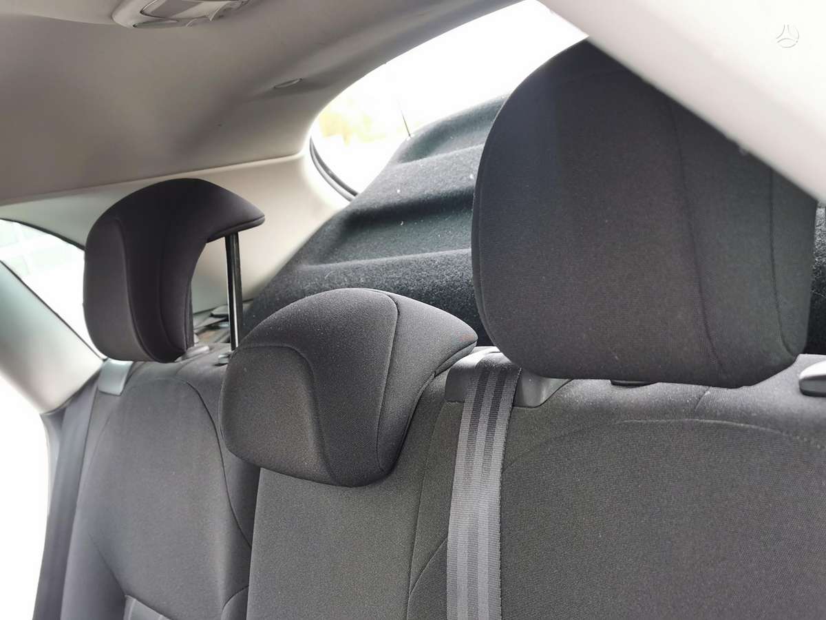 Citroen C4, 1.6 l., hatchback