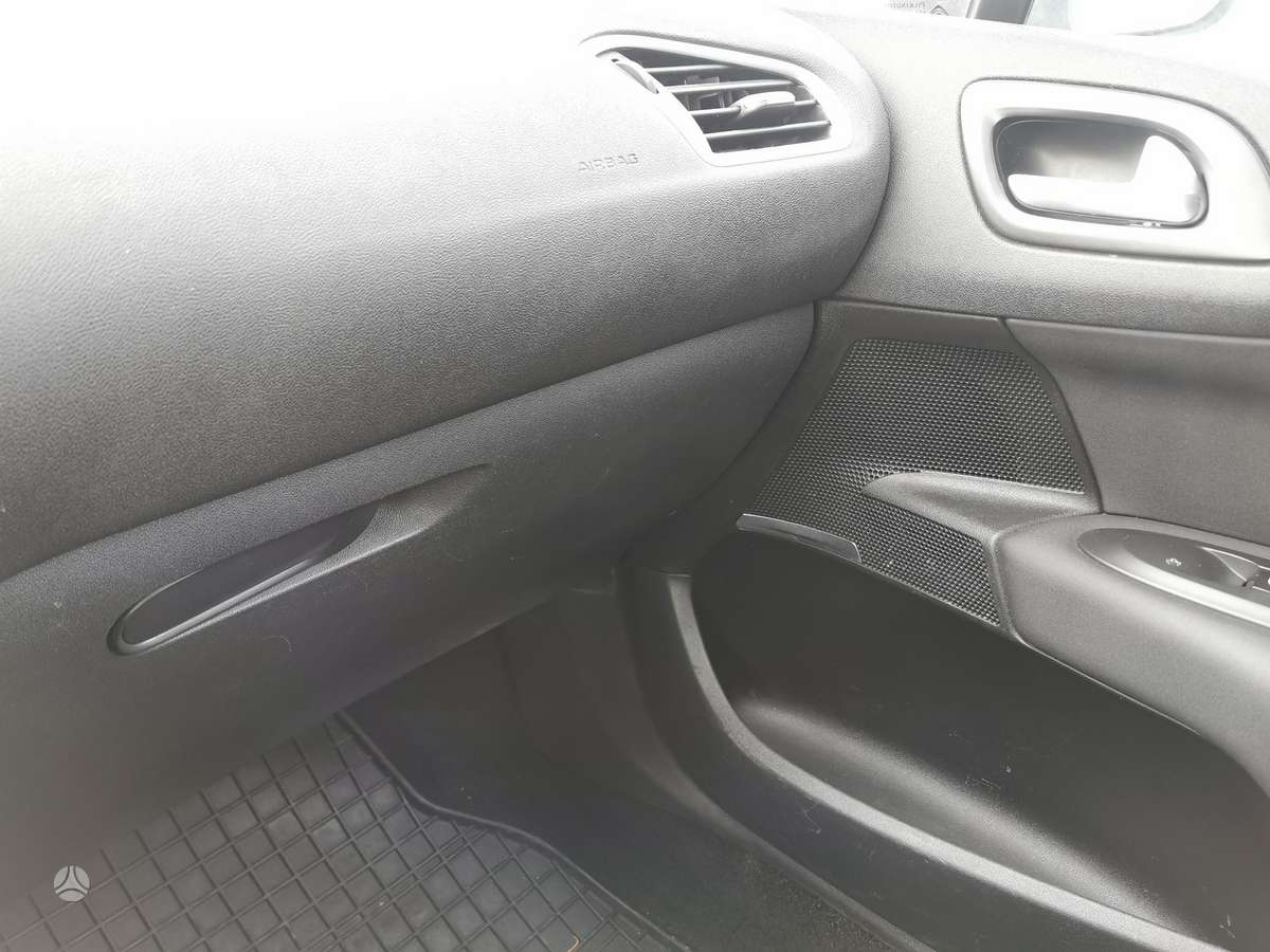 Citroen C4, 1.6 l., Хэтчбек