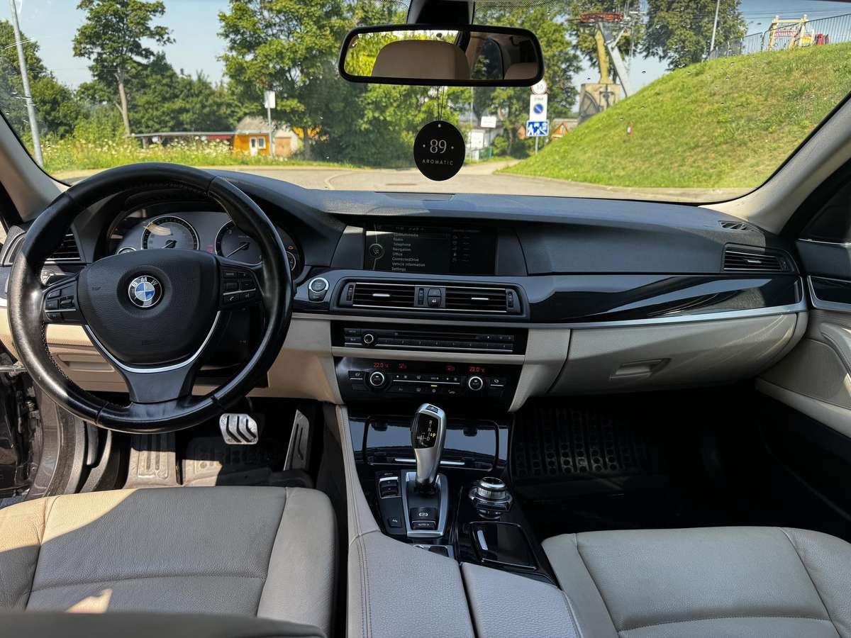 BMW 520, 2.0 l., universalas