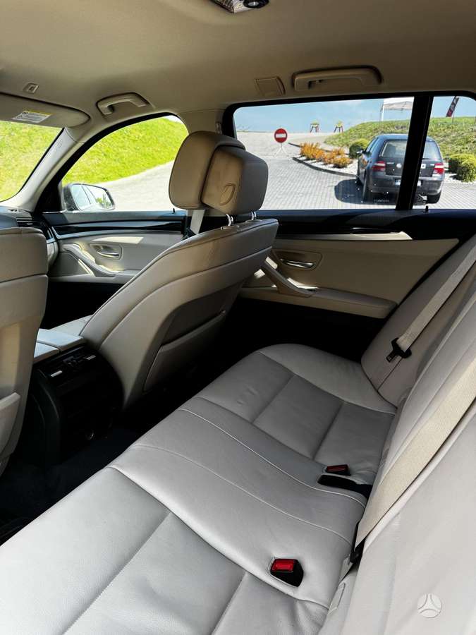 BMW 520, 2.0 l., universalas