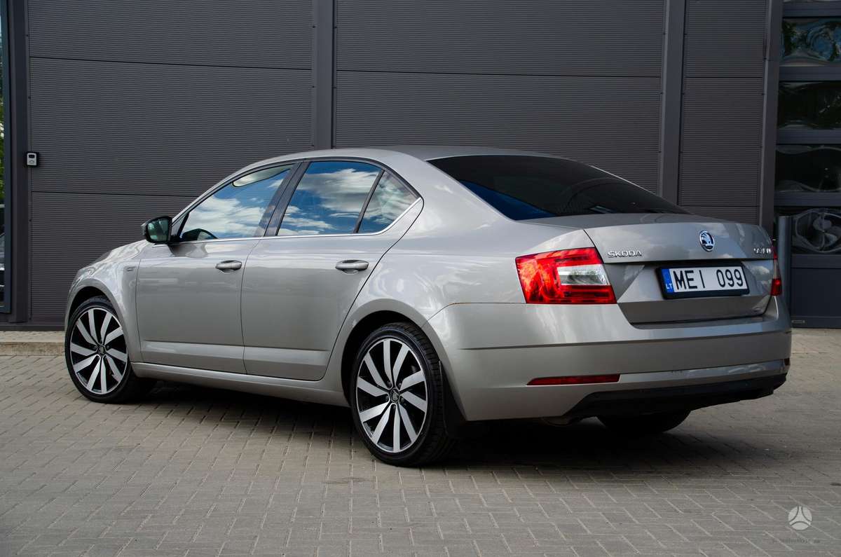 Škoda Octavia - 3