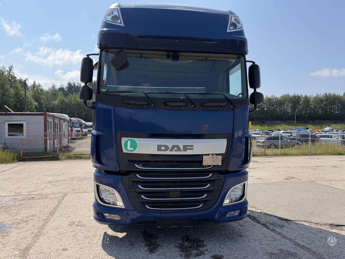 DAF XF106-460 Retarder, шасси