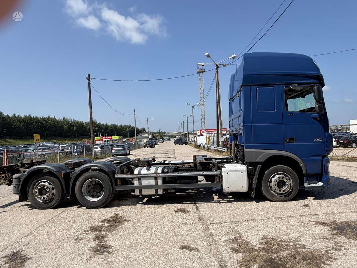 DAF XF106-460 Retarder, cab-chassis trucks