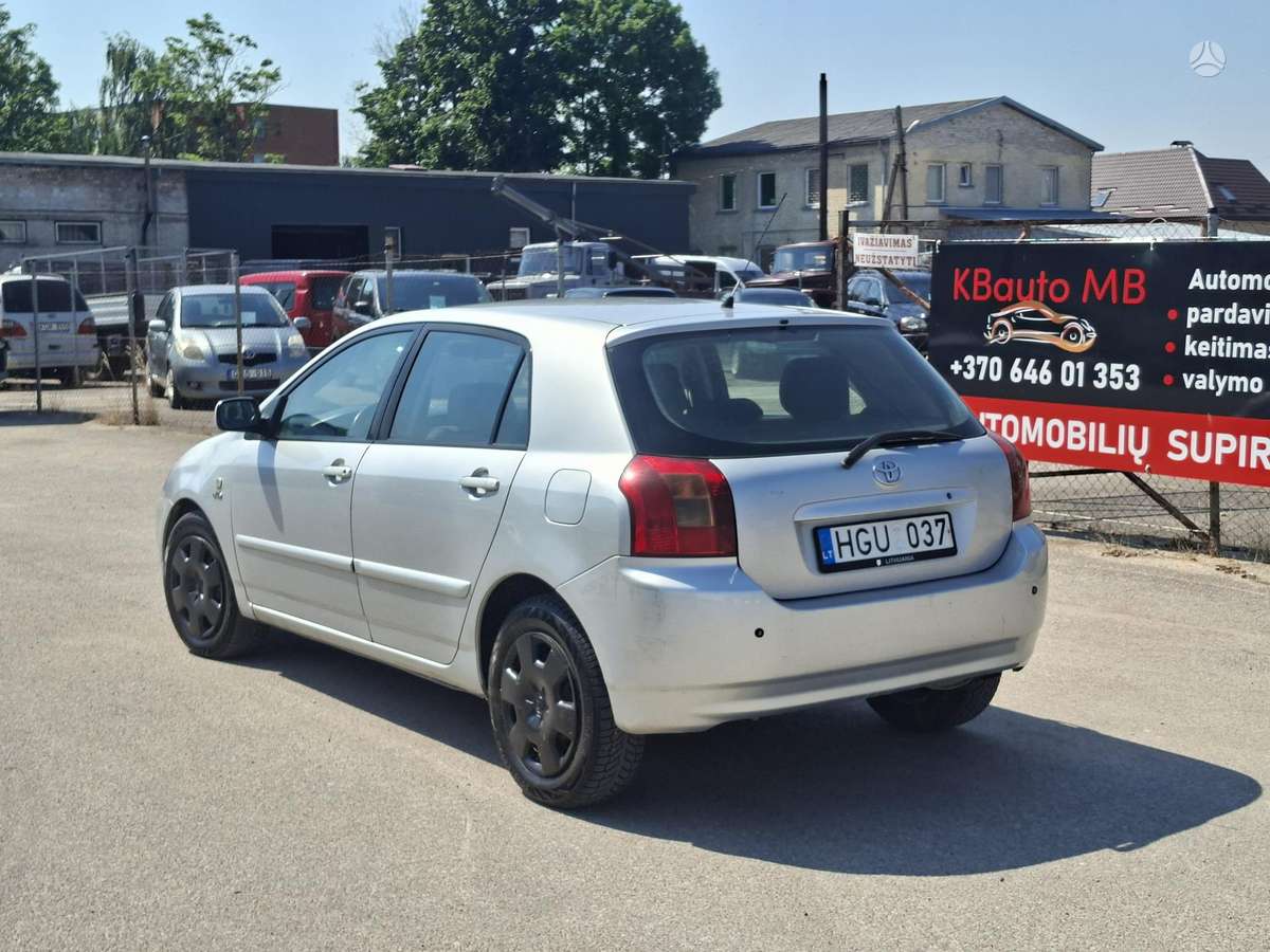 Toyota Corolla, 2.0 l., hatchback