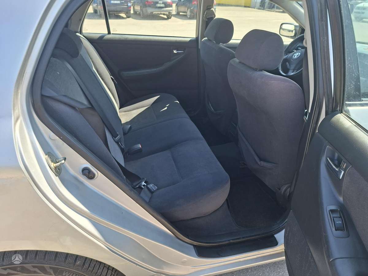 Toyota Corolla, 2.0 l., hatchback