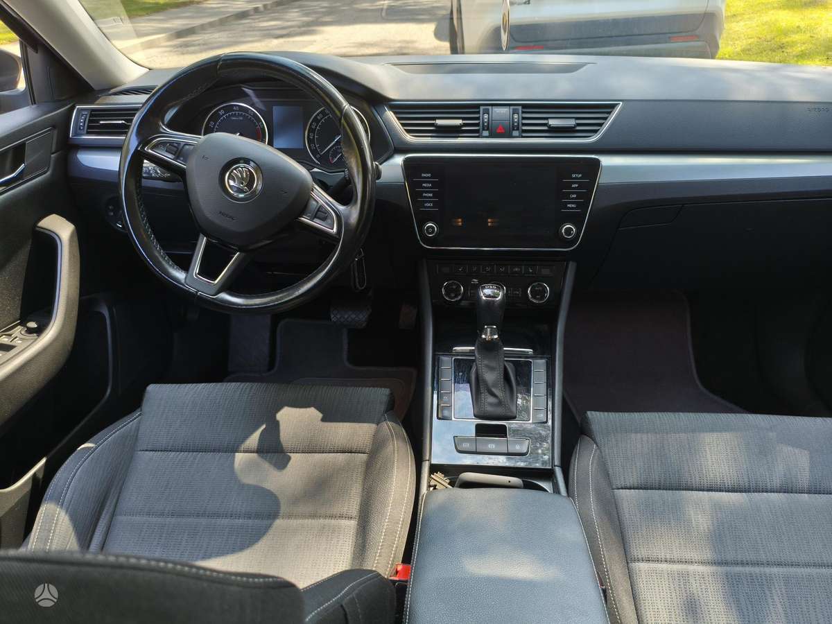 Skoda Superb, 1.8 l., wagon