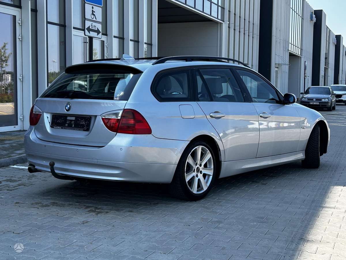 BMW 320, 2.0 l., universalas