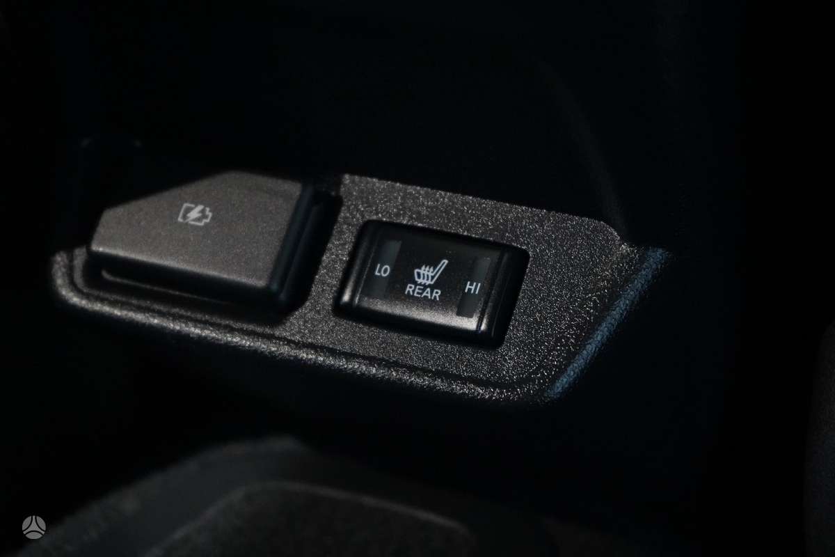 Nissan Leaf, 40 kWh, hatchback