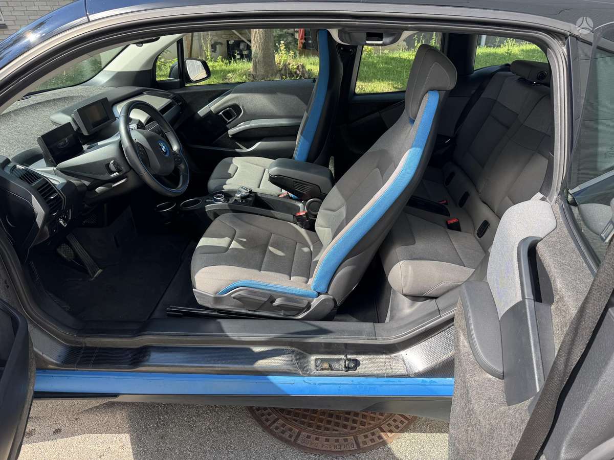 BMW i3, 33 кВт·ч, Хэтчбек
