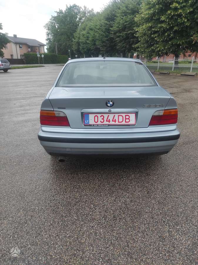 BMW 320, 2.0 l., coupe