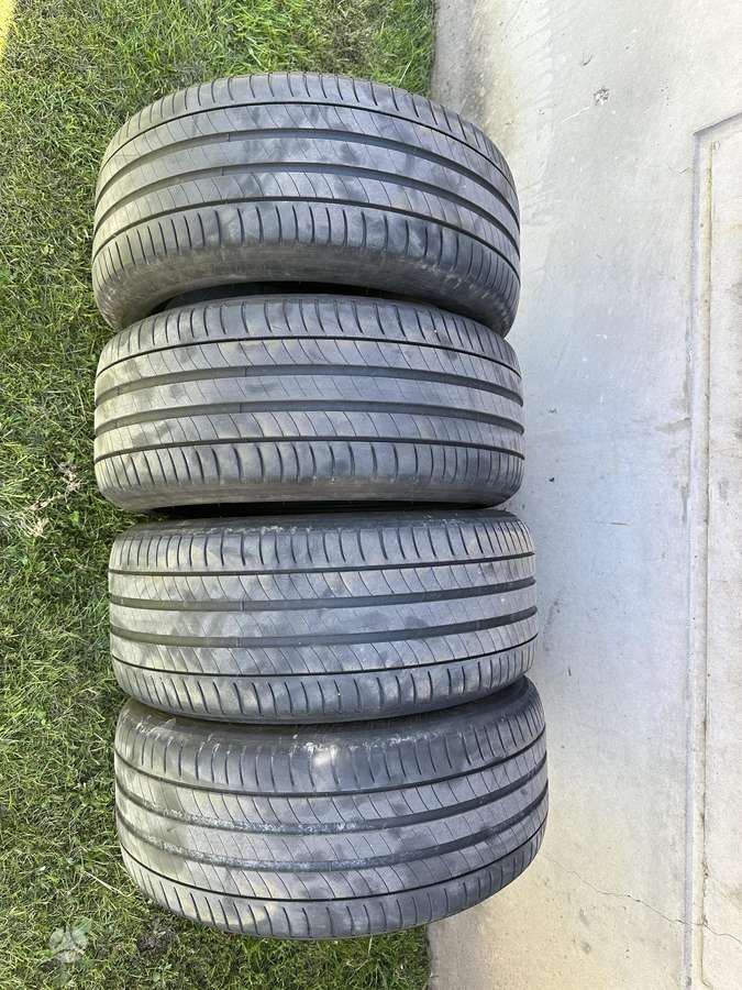 Michelin, vasaras 245/45 R18
