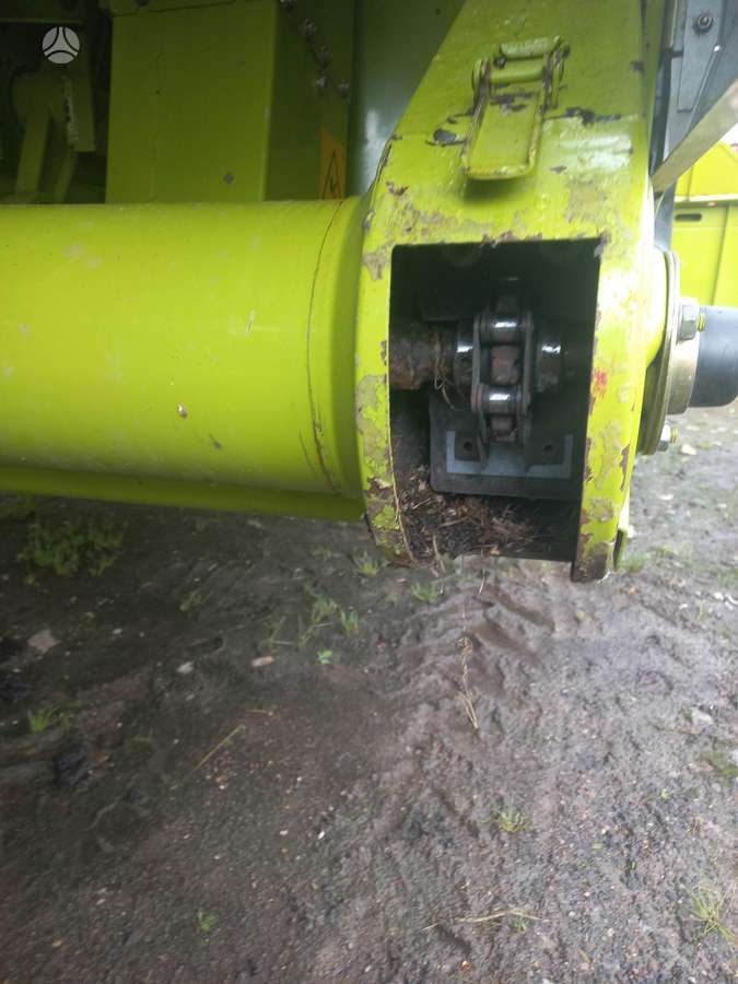 Claas MEGA-202, kombaini