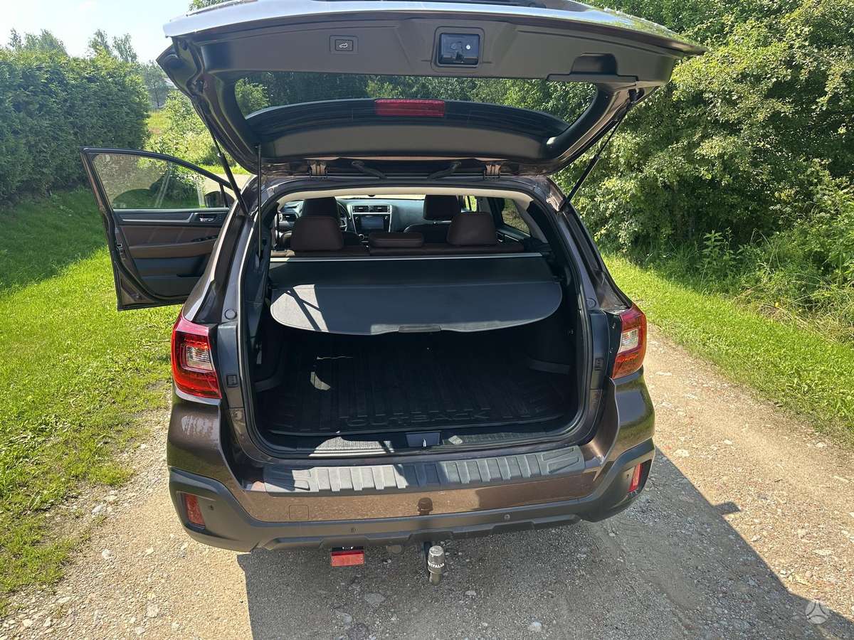 Subaru Outback, 3.6 l., wagon