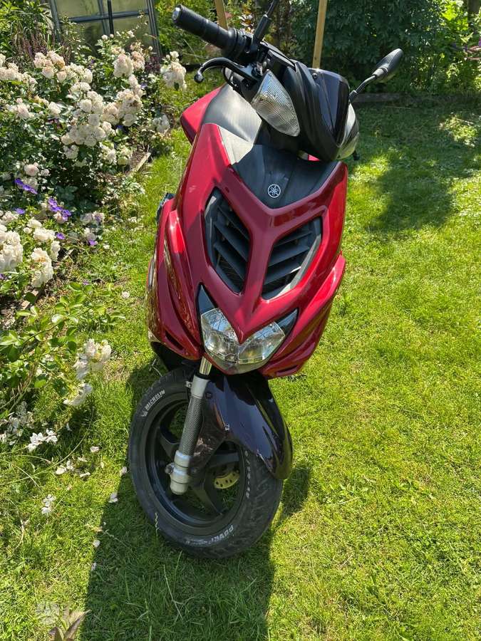Yamaha Aerox 50cc, мотороллеры / мопеды