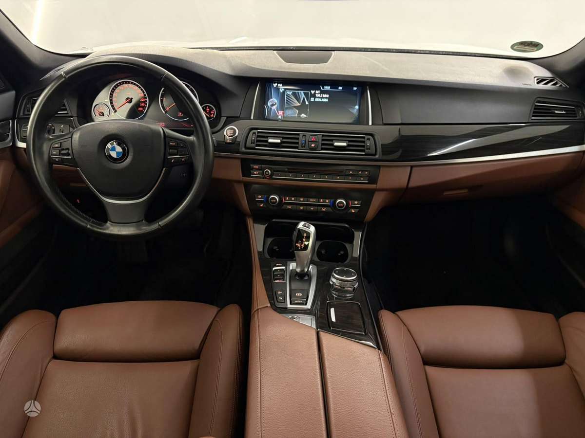BMW 520, 2.0 l., Универсал