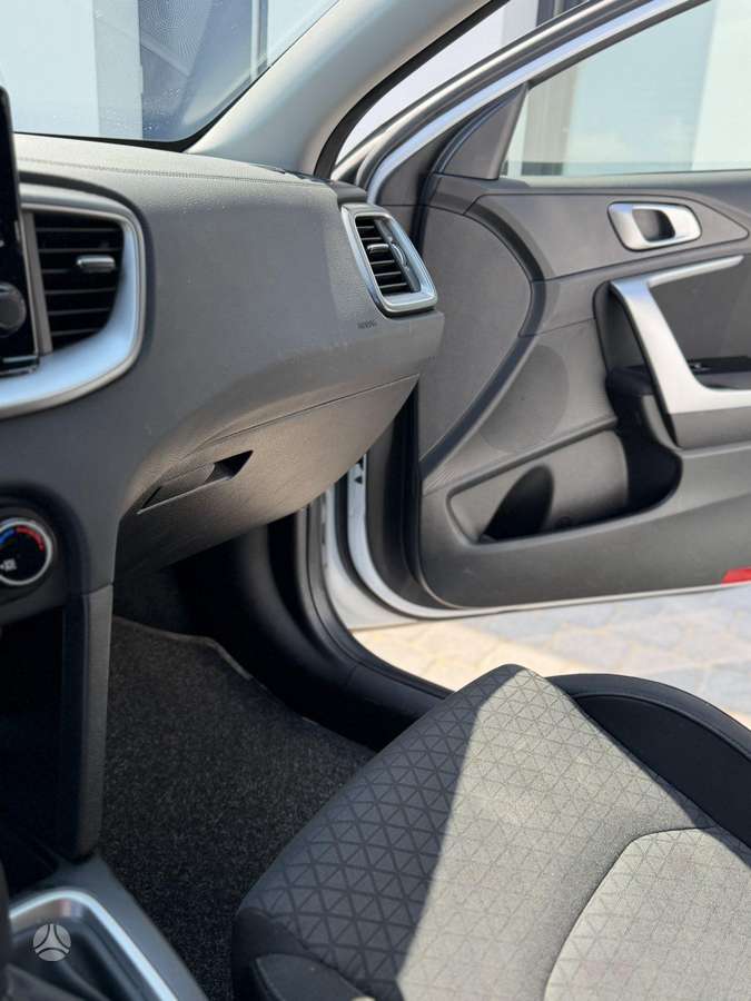 Kia Ceed, 1.0 l., universalas