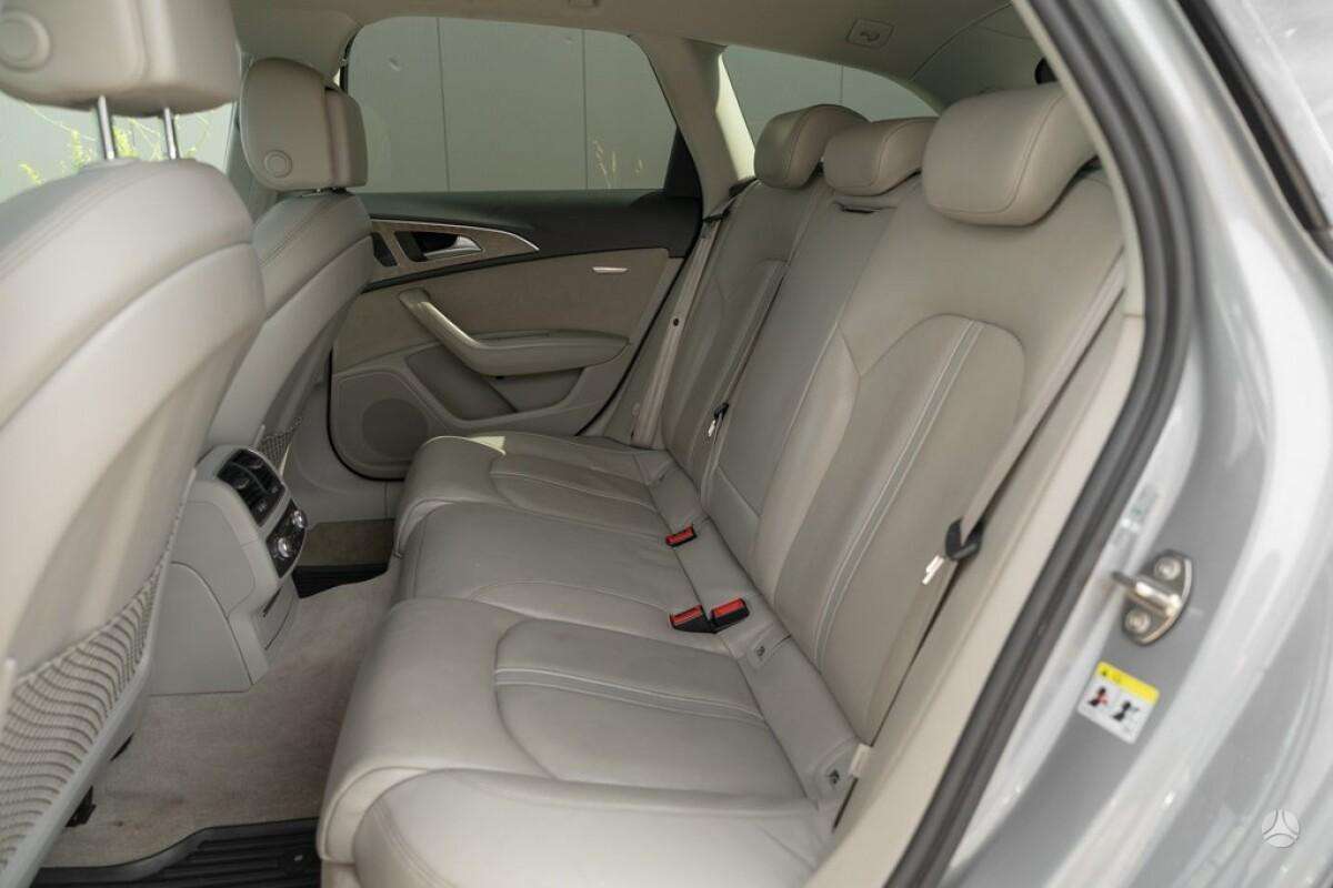 Audi A6 allroad, 3.0 l., Универсал