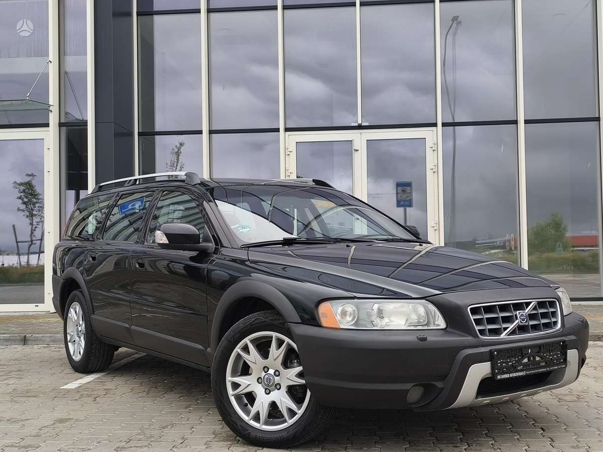 Volvo XC70, 2.4 l., wagon