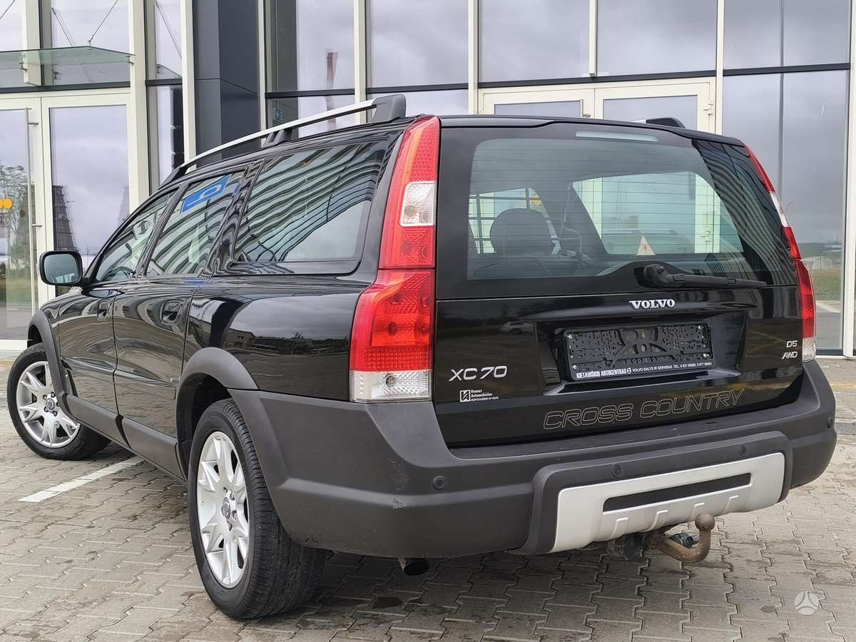 Volvo XC70, 2.4 l., wagon