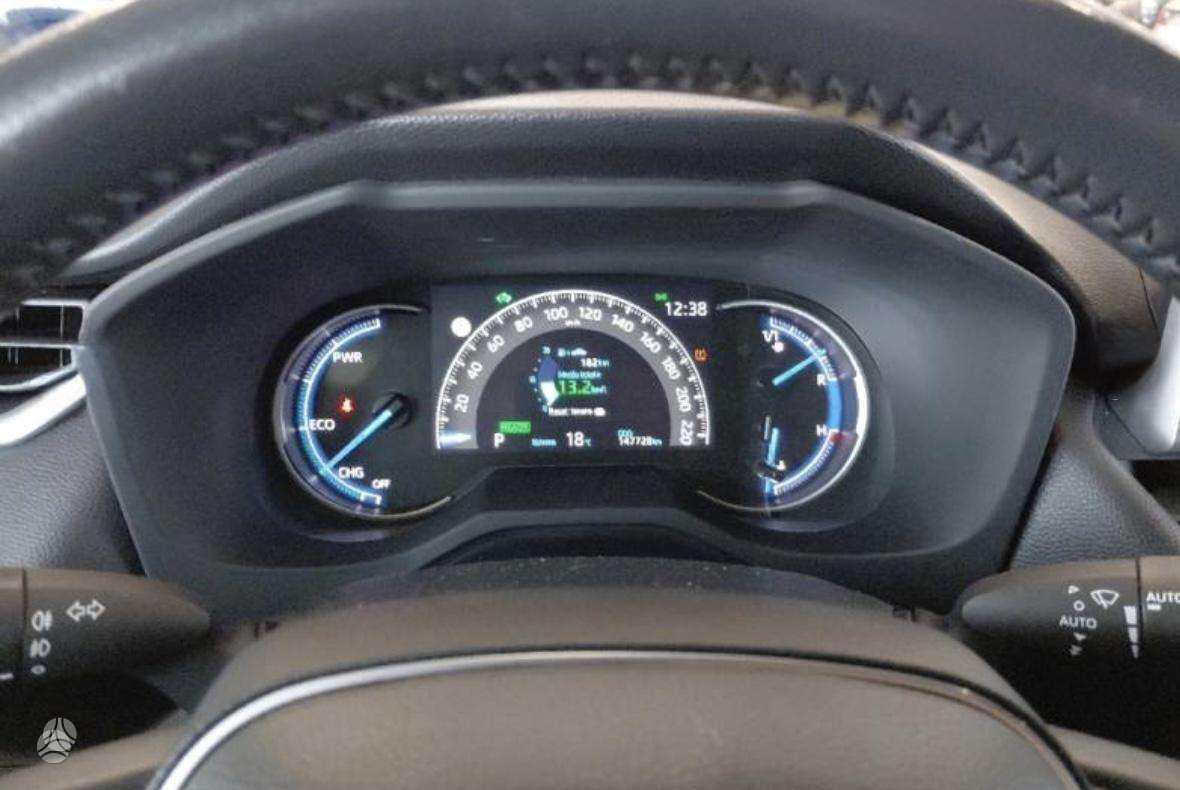Toyota RAV4 - 7
