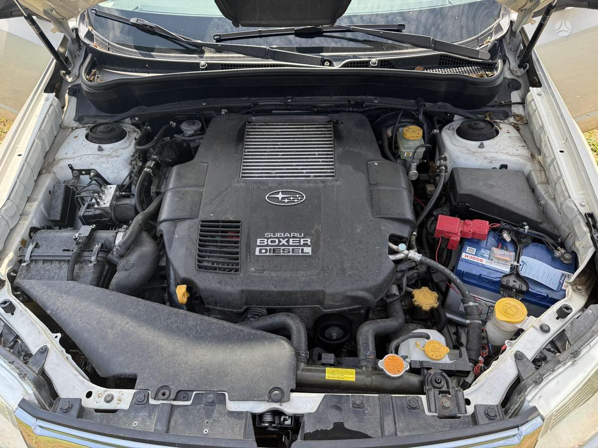 Subaru Forester, 2.5 l., off-road / crossover
