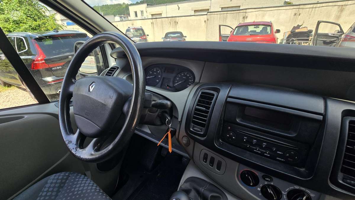 Renault Trafic, 2.0 l., cargo van