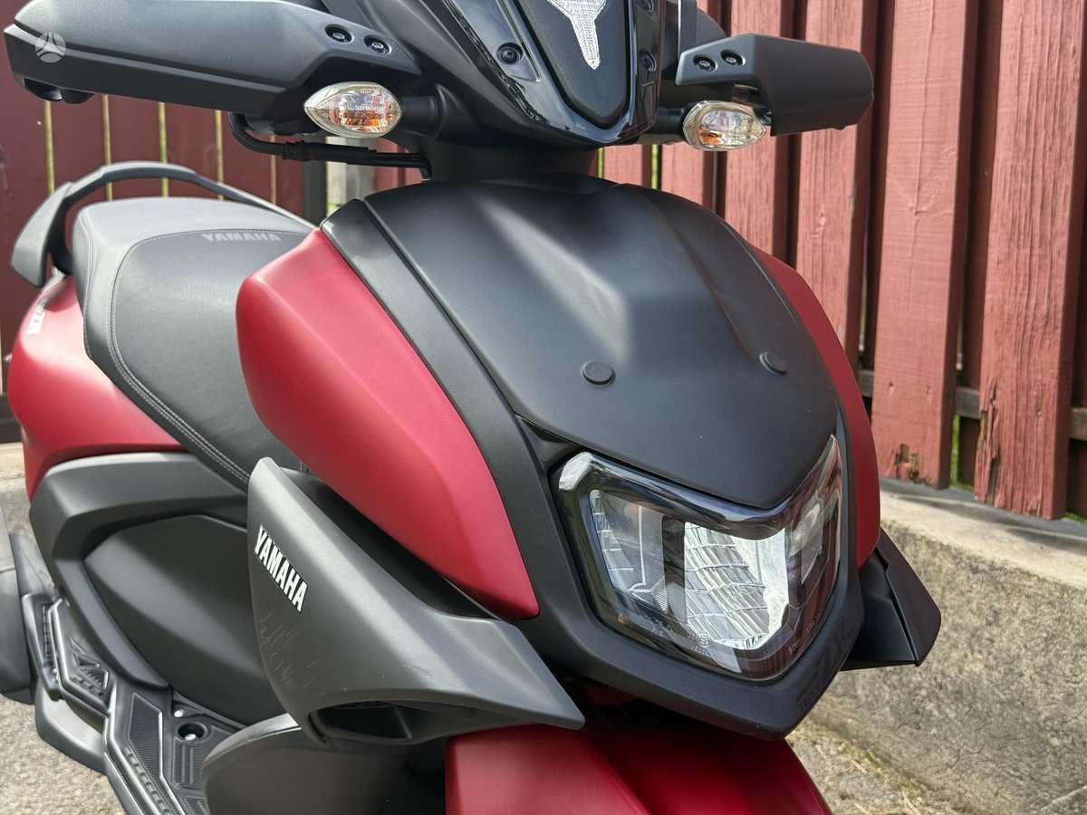 Yamaha Cygnus 125cc, мотороллеры / мопеды