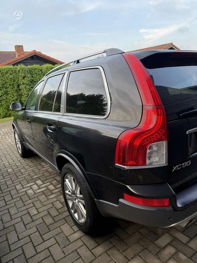 Volvo XC90 - 7