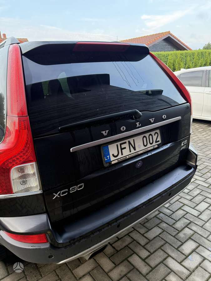 Volvo XC90 - 8