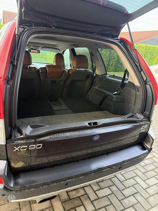Volvo XC90 - 9