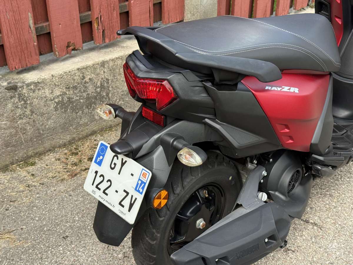 Yamaha Cygnus 125cc, мотороллеры / мопеды