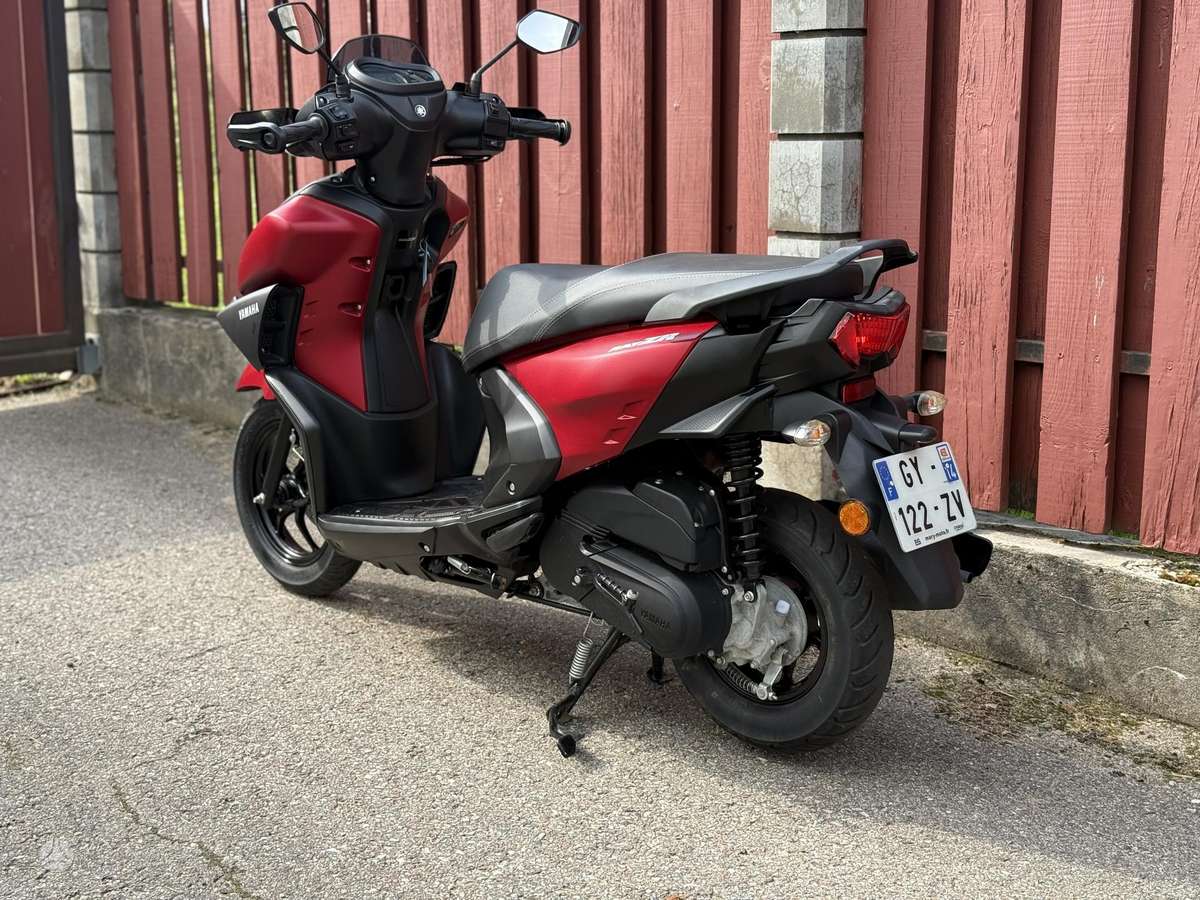 Yamaha Cygnus 125cc, мотороллеры / мопеды