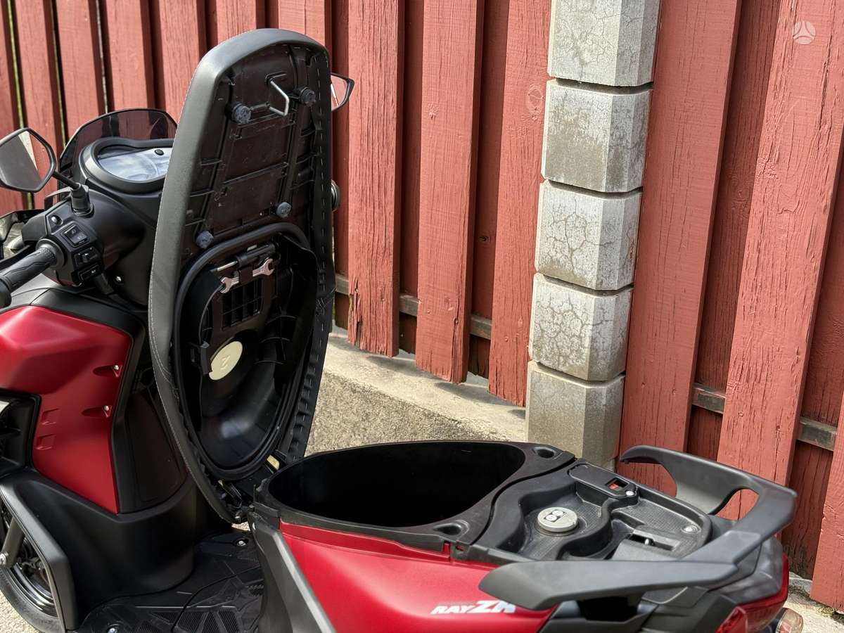 Yamaha Cygnus 125cc, scooters / mopeds
