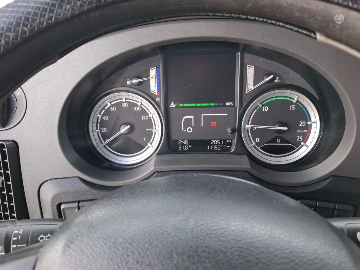 DAF XF 460 FT, 2 miegamosios vietos